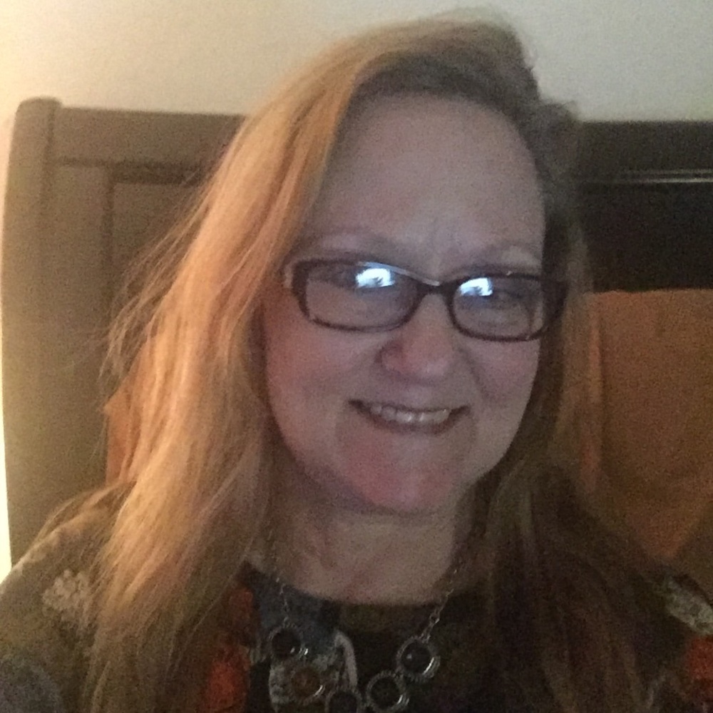 Meet your Posher, Nancy